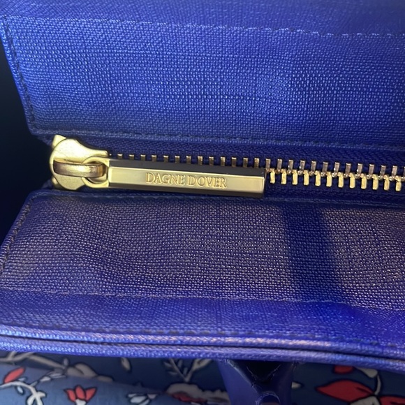 DAGNE DOVER Signature Tote - Picture 3 of 8